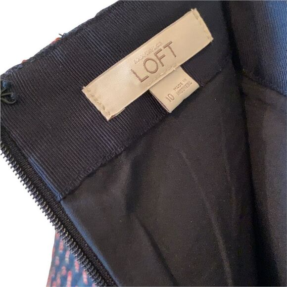 NEW Loft Pencil Textured Skirt Blue Sz 10 - Picture 13 of 17